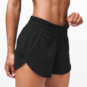 Lululemon Tracker Low Rise Lined *4 inch* Shorts